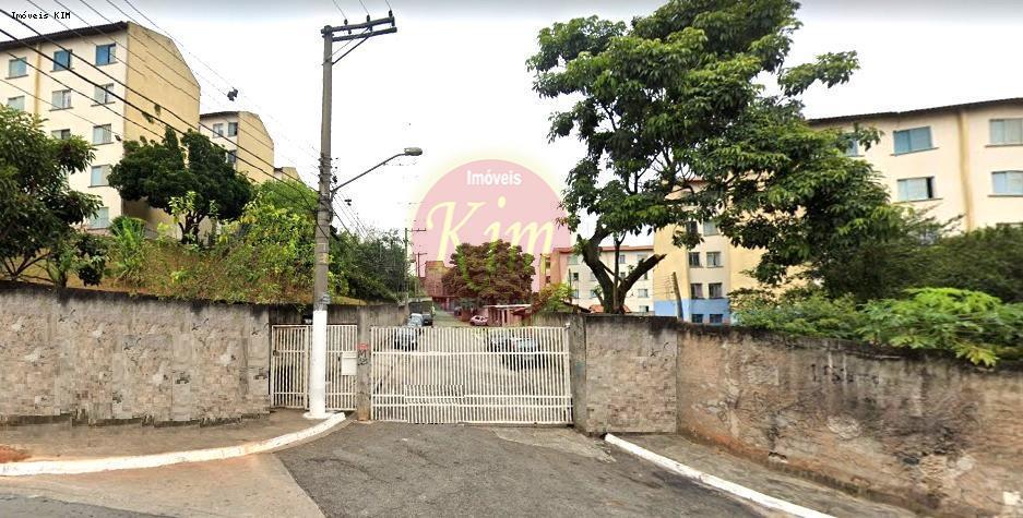 Apartamentos em Cidade Ademar