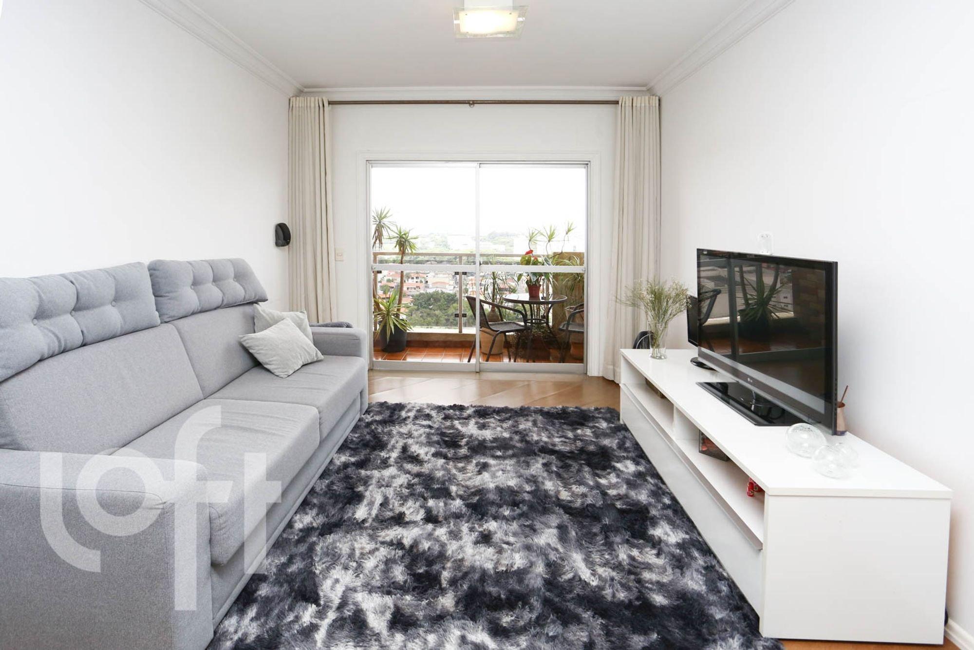 Apartamentos em Vila Polopoli